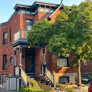 The Century House *** Ottawa